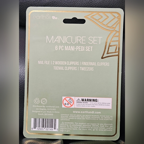 Earth & I  Black and Silver 6-Piece Manicure / Pedi  Set NEW - Picture 2 of 2